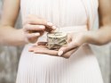 Drewniana podstawka na obrączki Drewniana podstawka na obrączki