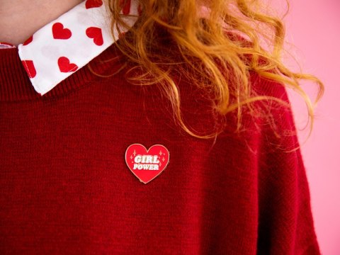Przypinka Serce, Girl Power na wieczór panieński Przypinka Serce, Girl Power na wieczór panieński