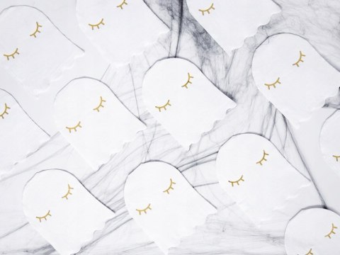 Serwetki białe złote DUCH gadżety na Halloween x20 Serwetki białe złote DUCH gadżety na Halloween x20
