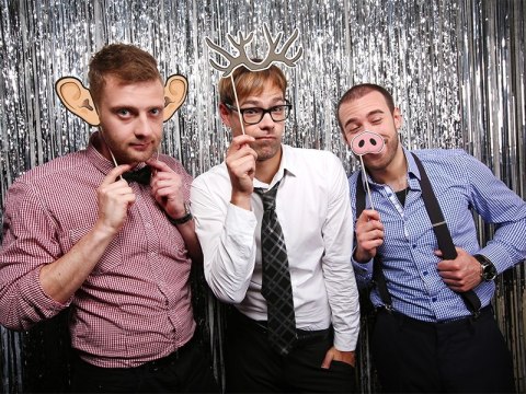 Srebrne tło na ścianę do zdjęć fotobudki kurtyna Srebrne tło na ścianę do zdjęć fotobudki kurtyna