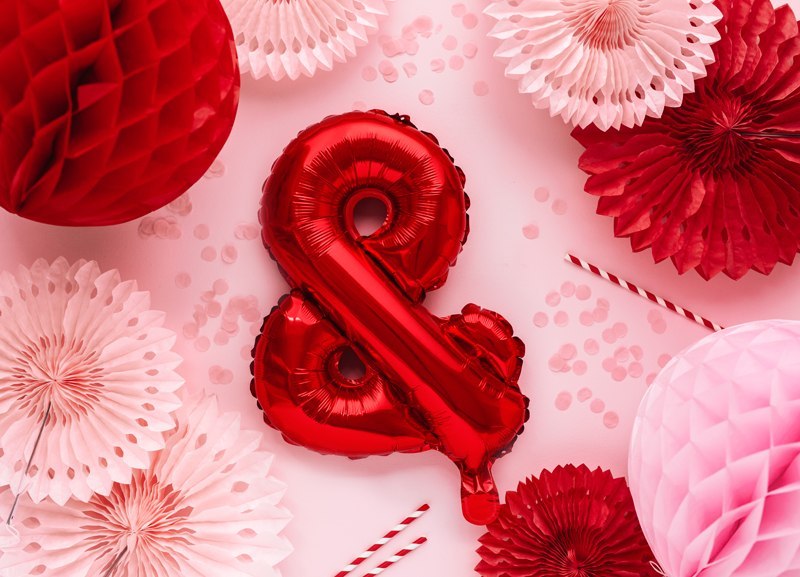 Balon foliowy znak ''&'', 35cm, czerwony Balon foliowy znak ''&'', 35cm, czerwony