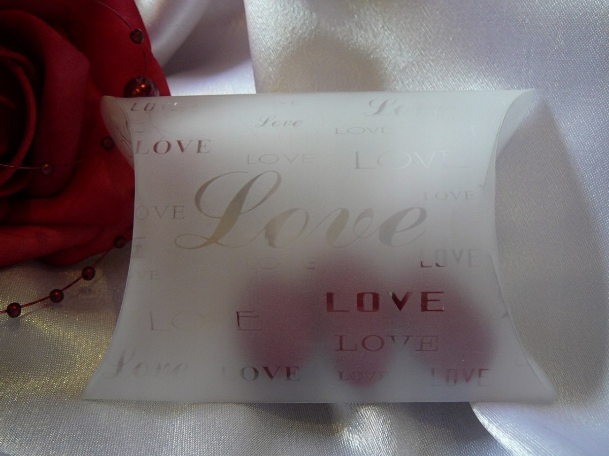 Prezent na Walentynki pudełeczko Love dekoracja 10