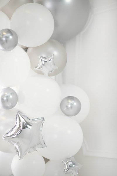 Balony foliowe Gwiazdka, 22cm, srebrny (1 op. / 25 szt.) Balony foliowe Gwiazdka, 22cm, srebrny (1 op. / 25 szt.)