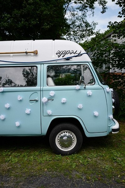 Różyczki białe na samochód ozdoby auto do ślubu 24 Różyczki białe na samochód ozdoby auto do ślubu 24