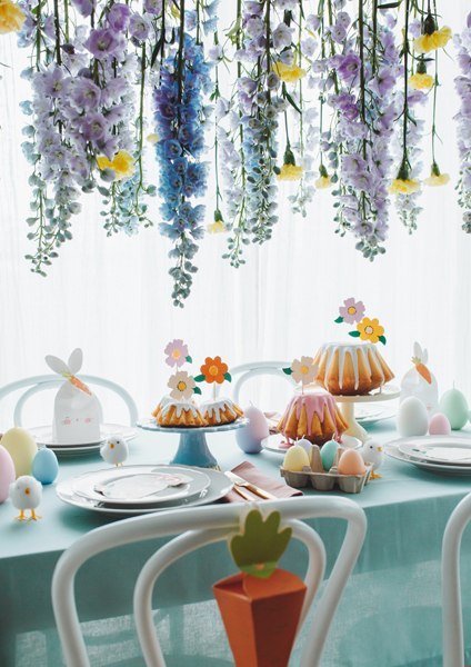 Toppery na tort Kwiaty, mix, 13 cm (1 op. / 8 szt.) Toppery na tort Kwiaty, mix, 13 cm (1 op. / 8 szt.)