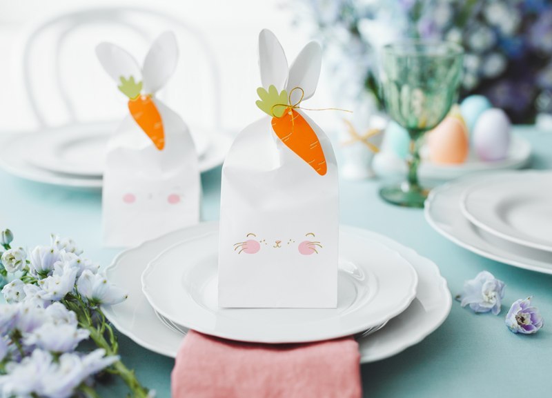 Torebki na słodycze Króliki, mix, 7.5x9x22.5 cm (1 op. / 6 szt.) Torebki na słodycze Króliki, mix, 7.5x9x22.5 cm (1 op. / 6 szt.)
